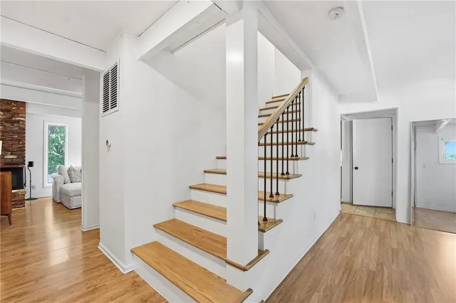 6514 W 51st Street, Mission, KS 66202 - Image #3