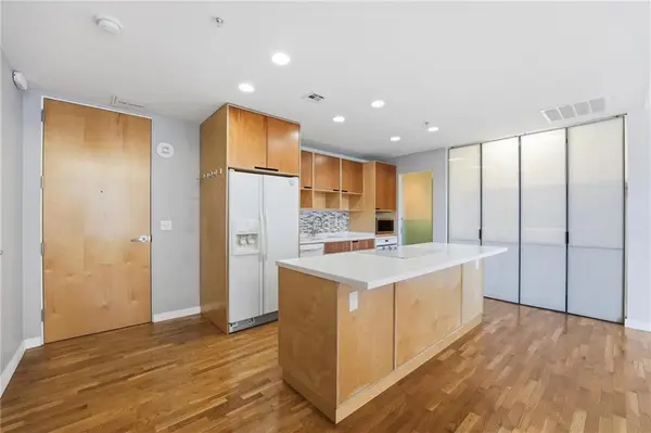 21 W 10th Street #5C, Kansas City, MO 64105