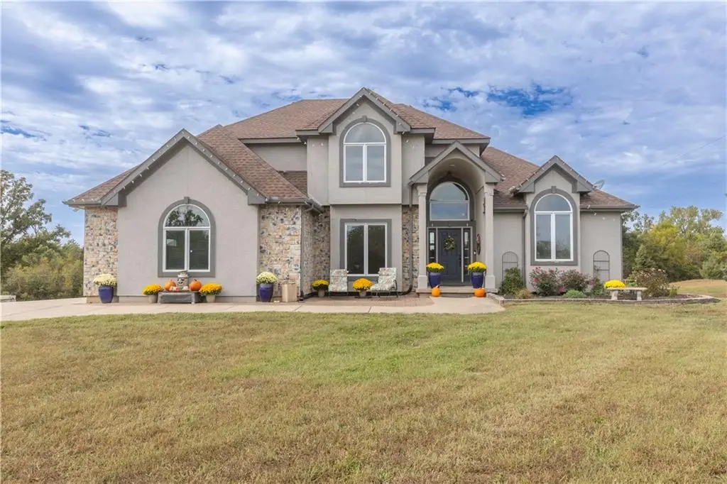 18494 Linwood Road, Linwood, KS 66052 - Image #1