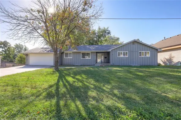 104 Olive Street, Lansing, KS 66043