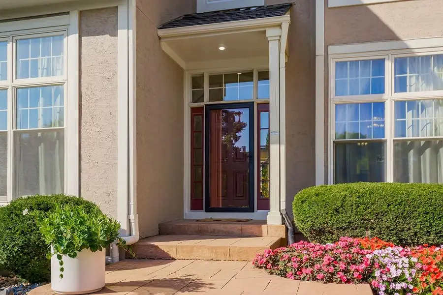 13168 Carter Street, Overland Park, KS 66213 - Image #2