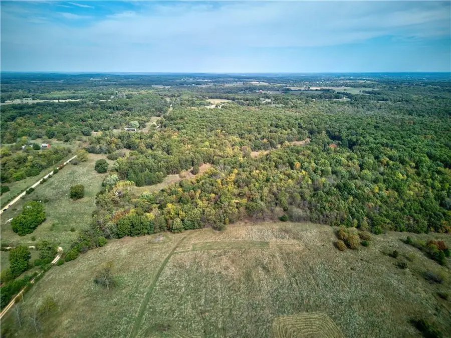 11705 S 2395 Road, Dunnegan, MO 65640 - Image #3