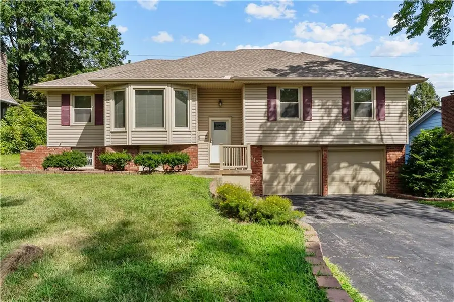 9415 Moody Park Drive, Overland Park, KS 66212 - #2