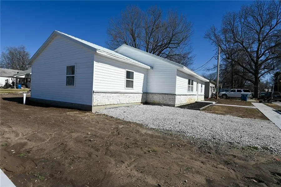 714 Broadway Street, Lamar, MO 64759 - #3