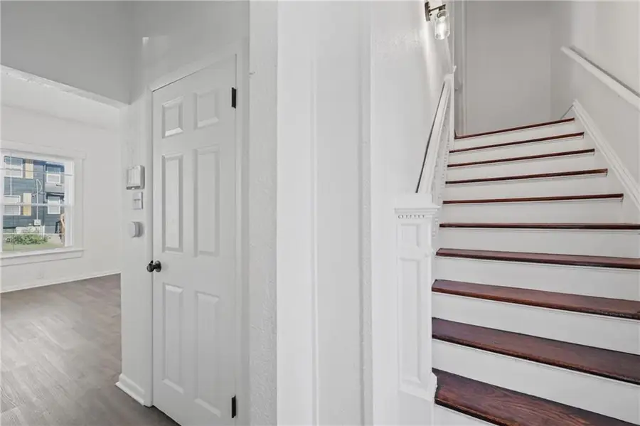 701 Elmwood Avenue, Kansas City, MO 64124 - Image #2