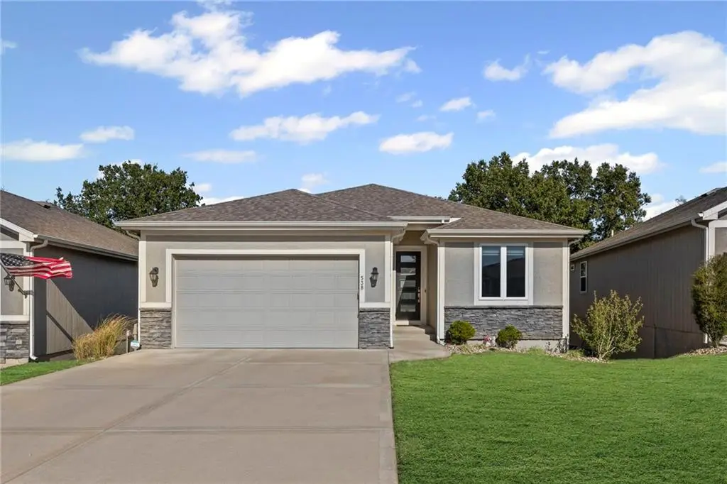 538 NW 110th Street, Kansas City, MO 64155 - Image #1