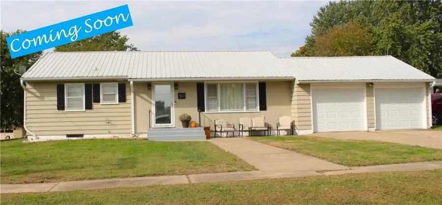 303 N Murrays Avenue, Braymer, MO 64624 - Image #2