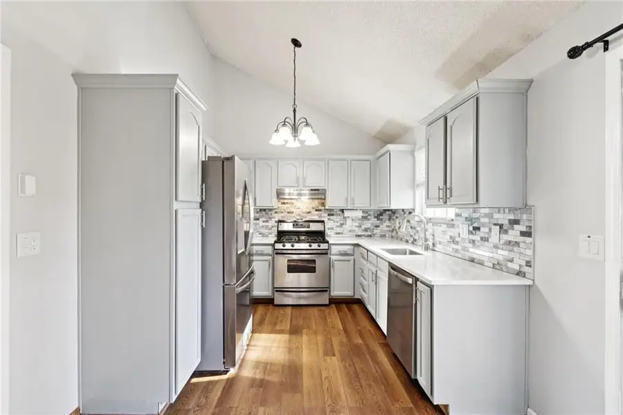 1905 Claywoods Parkway, Liberty, MO 64068 - Image #3