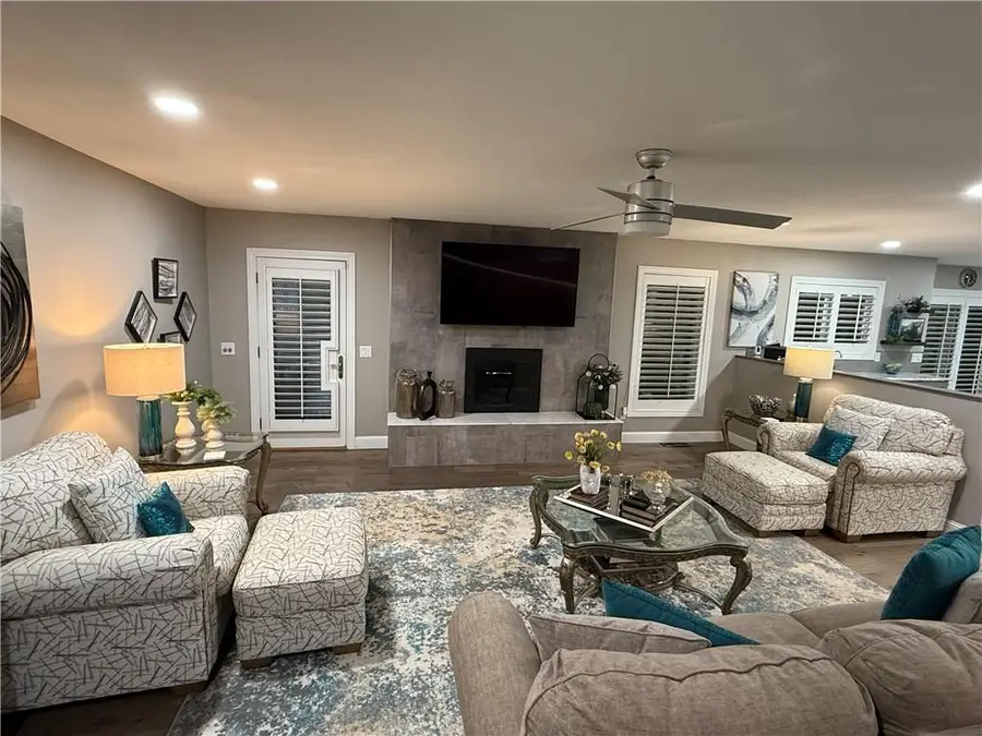 2306 Woodridge Court, Saint Joseph, MO 64506 - Image #3