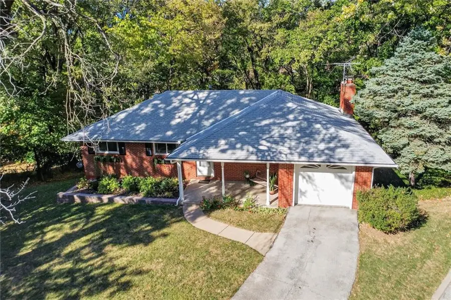 6159 Circle View Drive, Kansas City, MO 64118 - Image #2