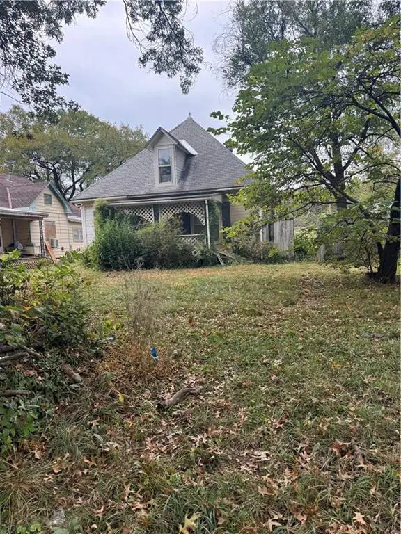 2729 Chess Avenue, Parsons, KS 67357 - Image #1