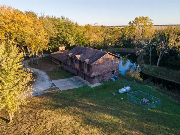 5220 1200 Road, Fredonia, KS 66736