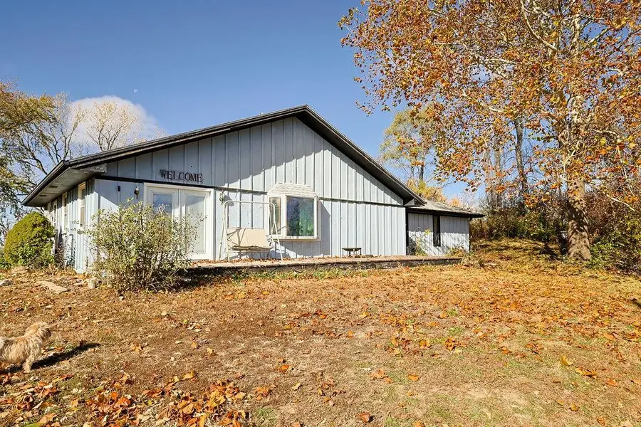 9506 SW Punzo Road, Saint Joseph, MO 64504 - Image #2