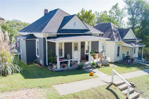 3013 N 9th Street, St Joseph, MO 64505