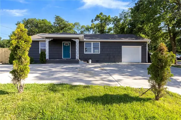 4216 Merriam Drive, Overland Park, KS 66203