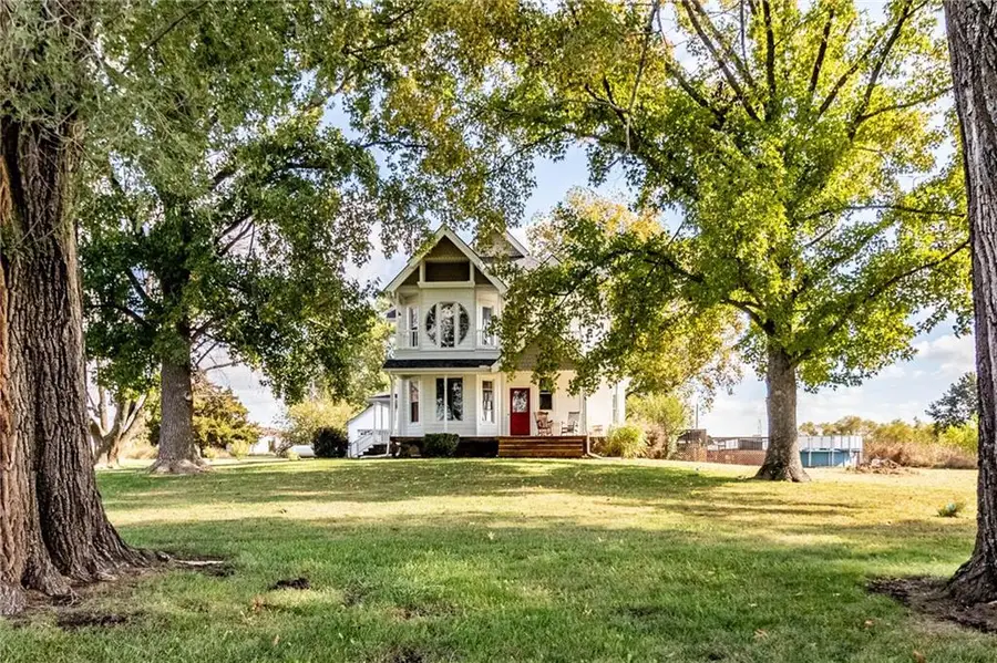 10368 NW O Highway, Blairstown, MO 64726 - Image #2