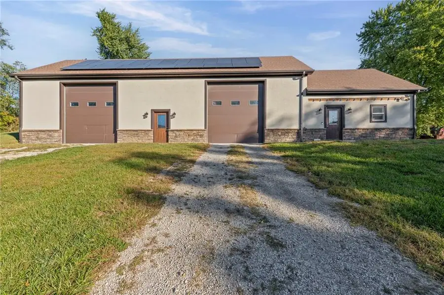 2301 Charles Street, Saint Joseph, MO 64501 - Image #2