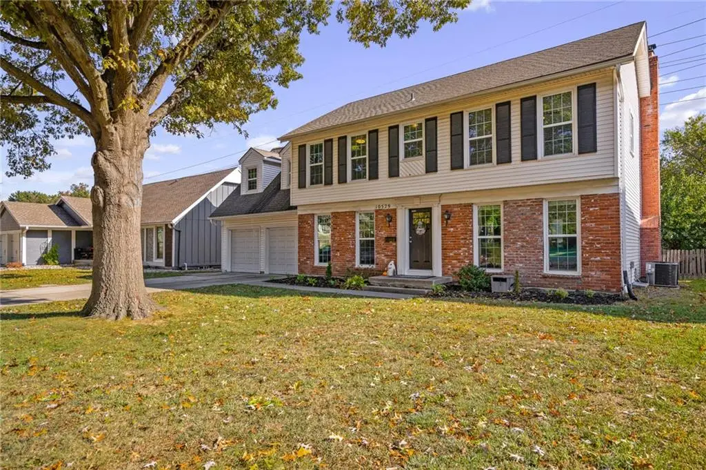 10529 Wedd Street, Overland Park, KS 66212 - Image #1