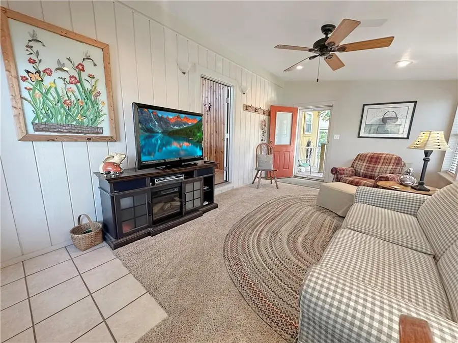 25433 Rustic Road, Warsaw, MO 65355 - Image #3