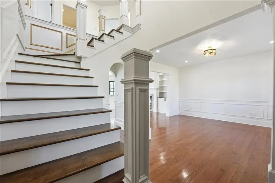 27135 Webster Court, Weston, MO 64098 - Image #2