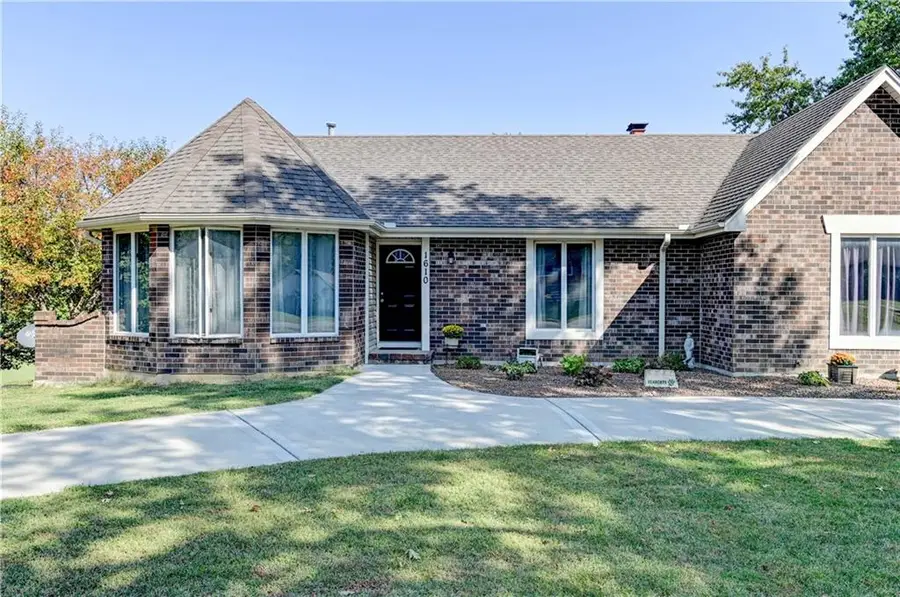 1610/1608 W Concord Drive, Plattsburg, MO 64477 - Image #3