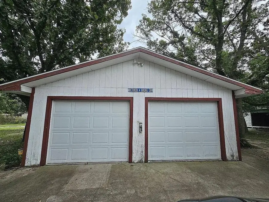 809 Alleghaney Street, Burlington, KS 66839 - Image #2