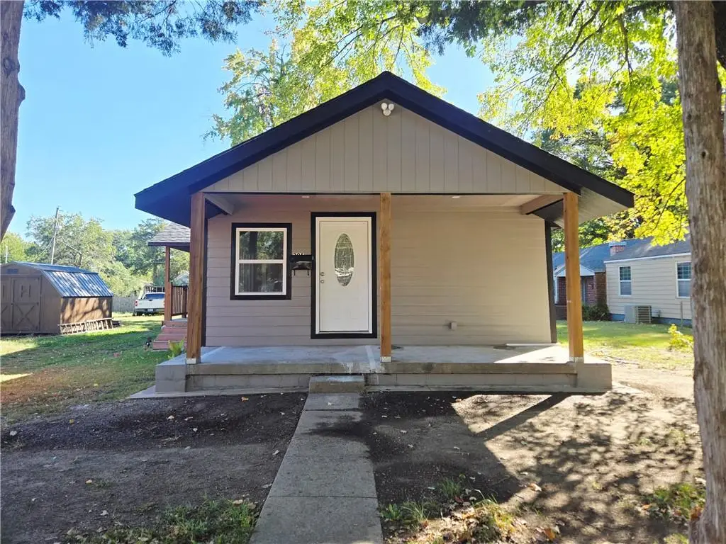 205 W 20th Street, Pittsburg, KS 66762 - Image #1