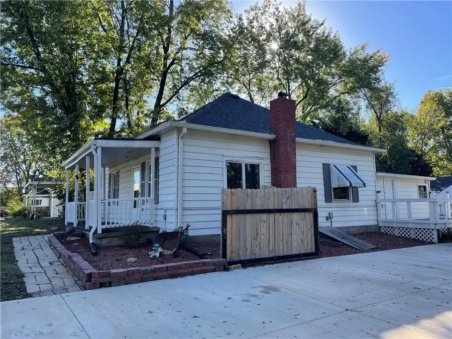 306 E Kay Street, Lansing, KS 66043 - Image #2