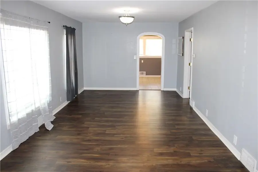 206 E Leighton Street, Frontenac, KS 66763 - Image #2