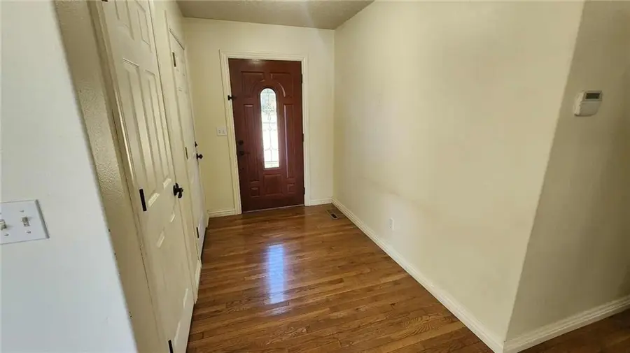 110 S Williams Street, Girard, KS 66743 - Image #3