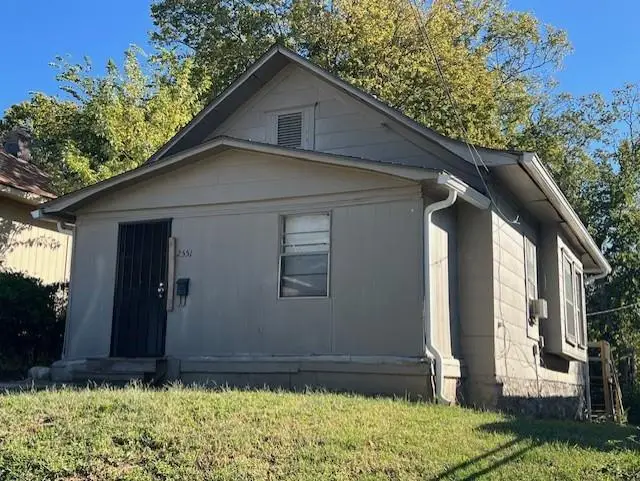 2551 Chelsea Avenue, Kansas City, MO 64127 - Image #1
