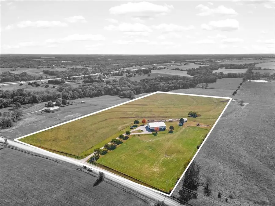8825 NE 312th Street, Cameron, MO 64429 - Image #3
