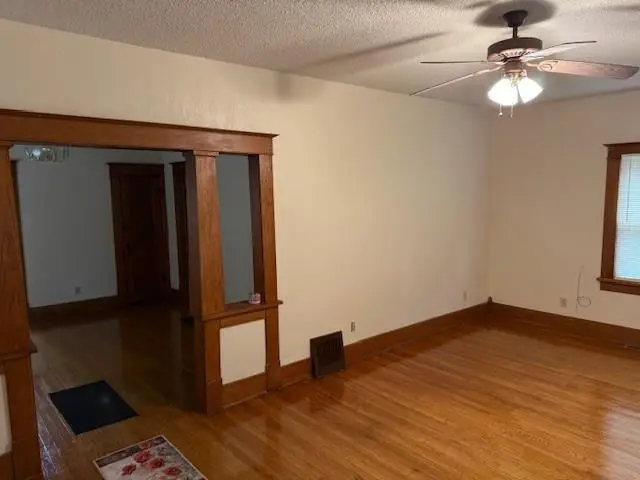 1520 S 20th Street, Saint Joseph, MO 64507 - Image #3