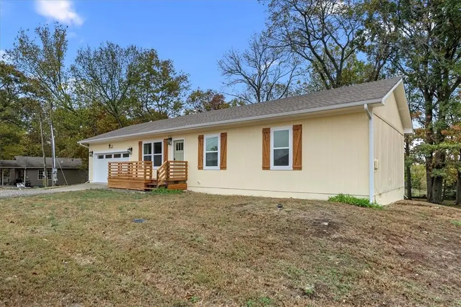 13 Oak Crest Drive, Linn Valley, KS 66040 - Image #3