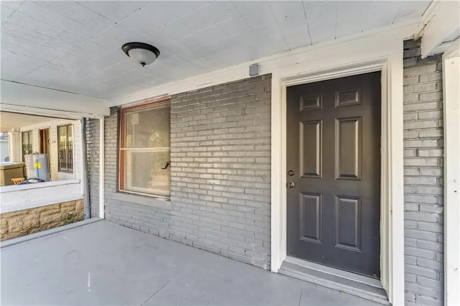 2734 Park Avenue, Kansas City, MO 64109 - Image #2