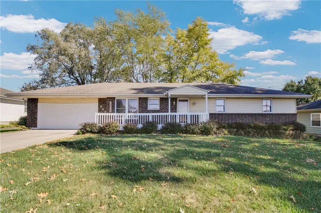 844 E 1st Street, Peculiar, MO 64078 - Image #1