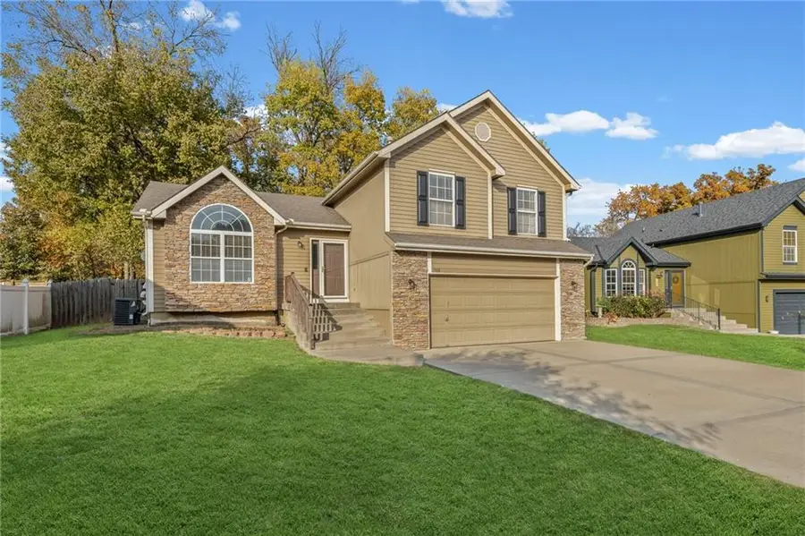 708 NE 99th Street, Kansas City, MO 64155 - Image #2