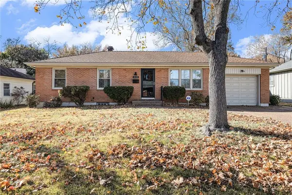 4120 S Union Avenue, Independence, MO 64055