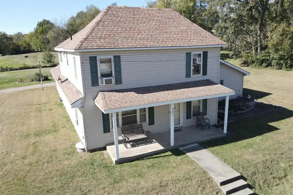 501 N Platte Avenue, Edgerton, MO 64444 - Image #1