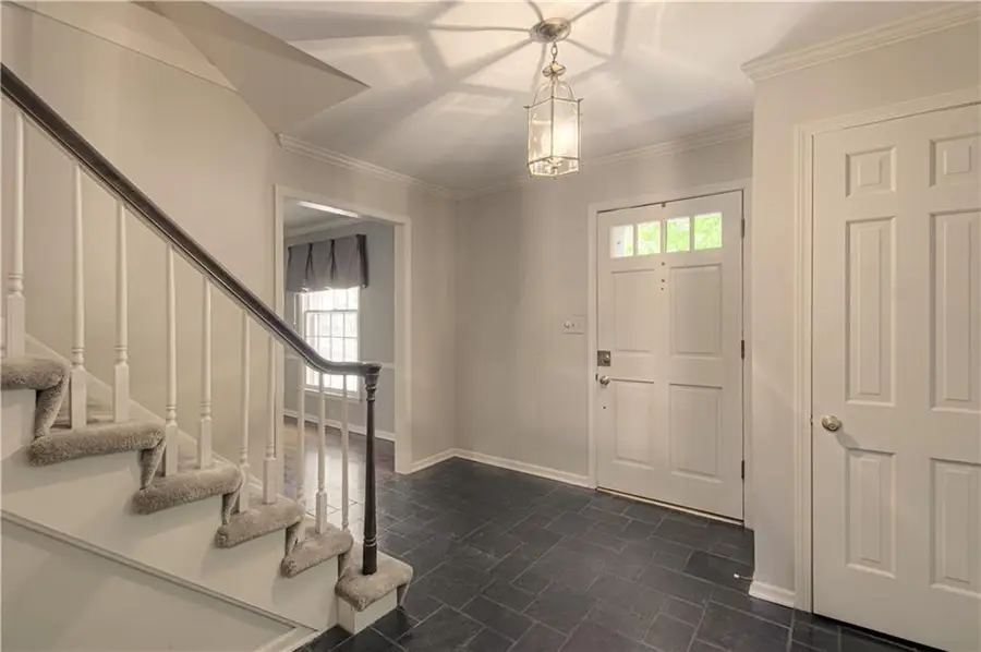 10316 Howe Drive, Leawood, KS 66206 - Image #3