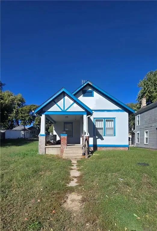 1015 Corby Street, St Joseph, MO 64501