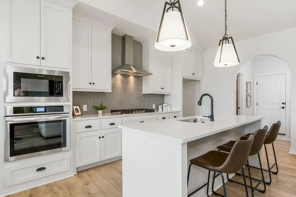 4941 146th Street, Basehor, KS 66007 - Image #1