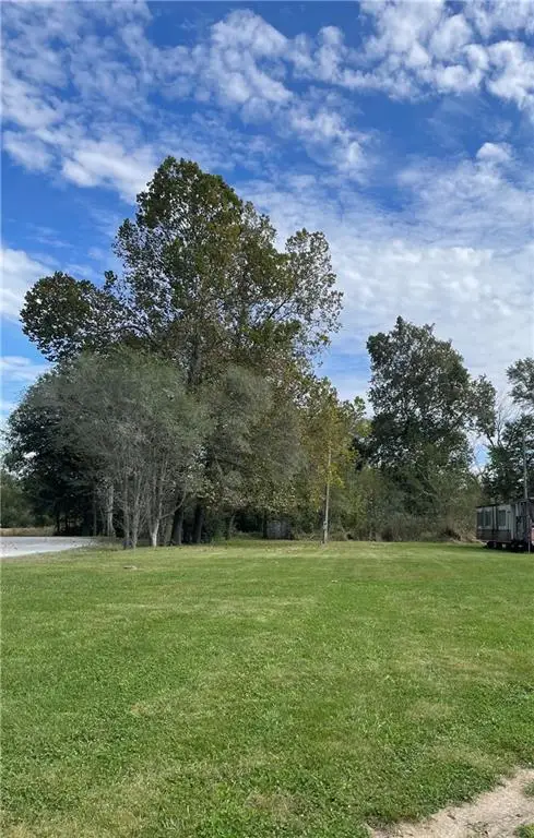 9026 County Rd. 375 Road, Saint Joseph, MO 64505 - Image #2