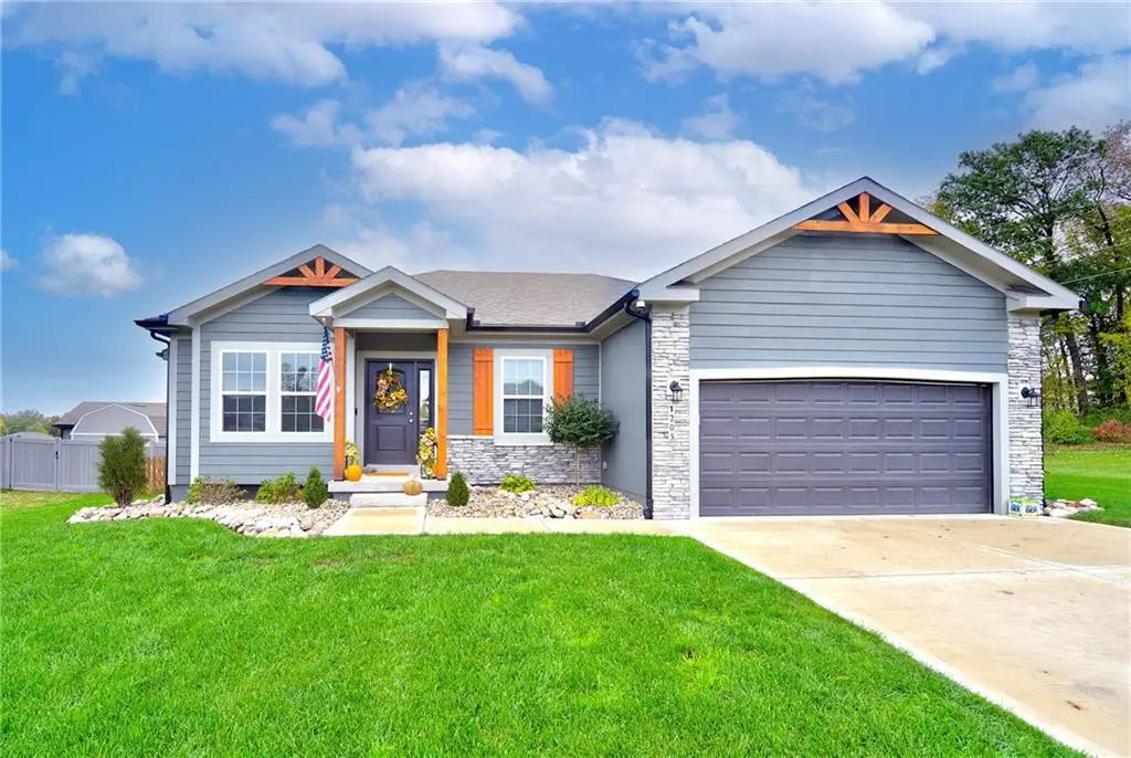 1203 SW Burns Court, Oak Grove, MO 64075 - Image #1