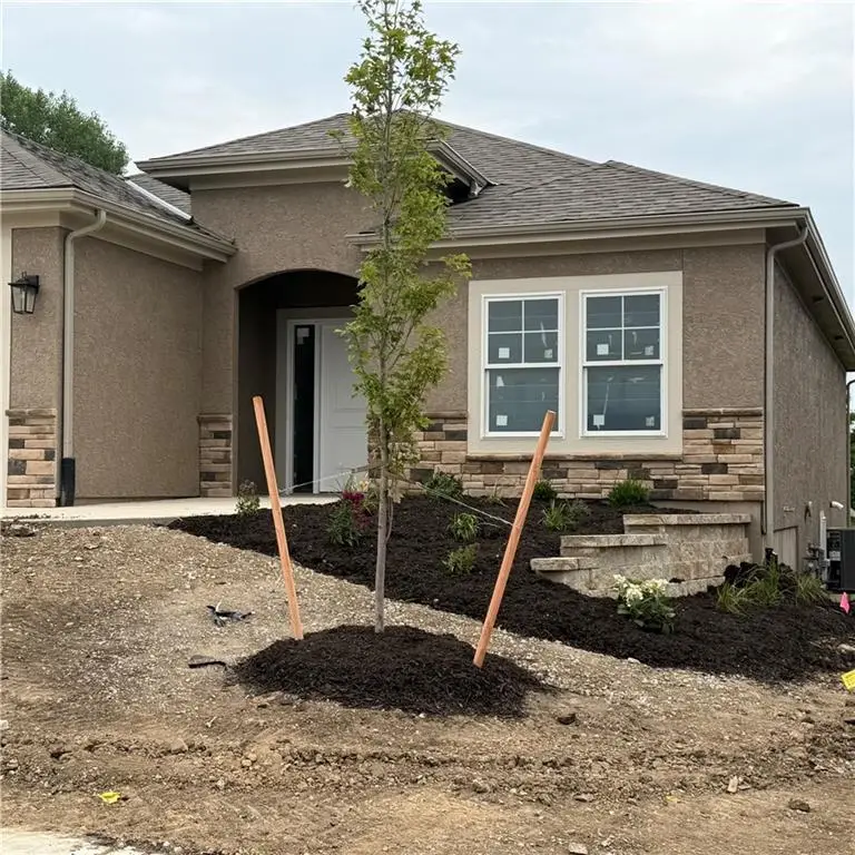 2121 Greenfield Point, Kearney, MO 64060 - #3