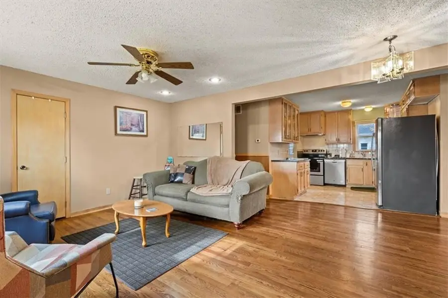 1636 W 22nd Street, Lawrence, KS 66046 - Image #2