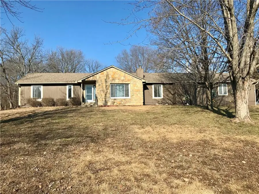 24650 Hospital Drive, Paola, KS 66071 - Image #3