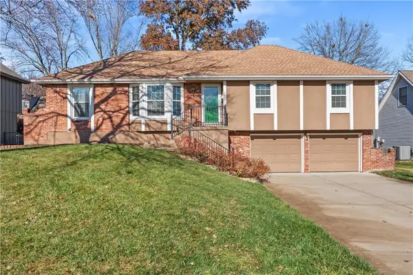 1502 SW 9th Street, Lee's Summit, MO 64081