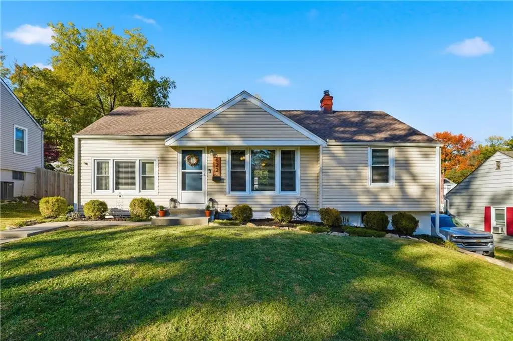 622 NE 43rd Street, Kansas City, MO 64116 - Image #1