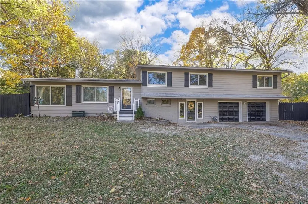 3703 Kings Highway, Kansas City, MO 64137 - Image #1